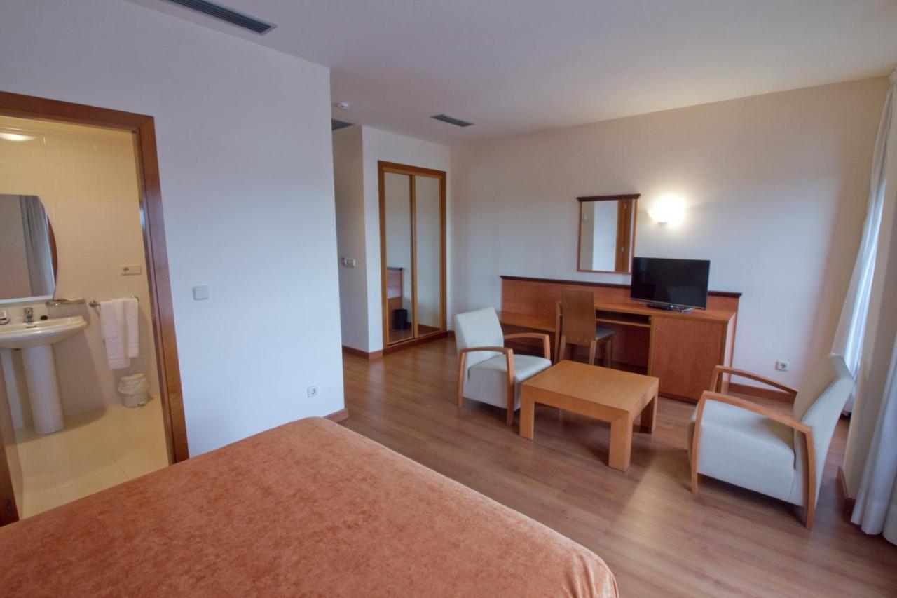 Hotel Torques Bergondo Luaran gambar